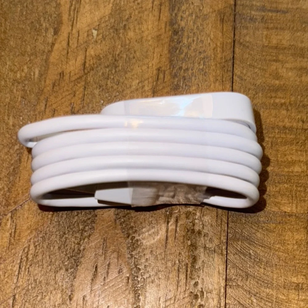 Verizon Gizmo Charging Cable